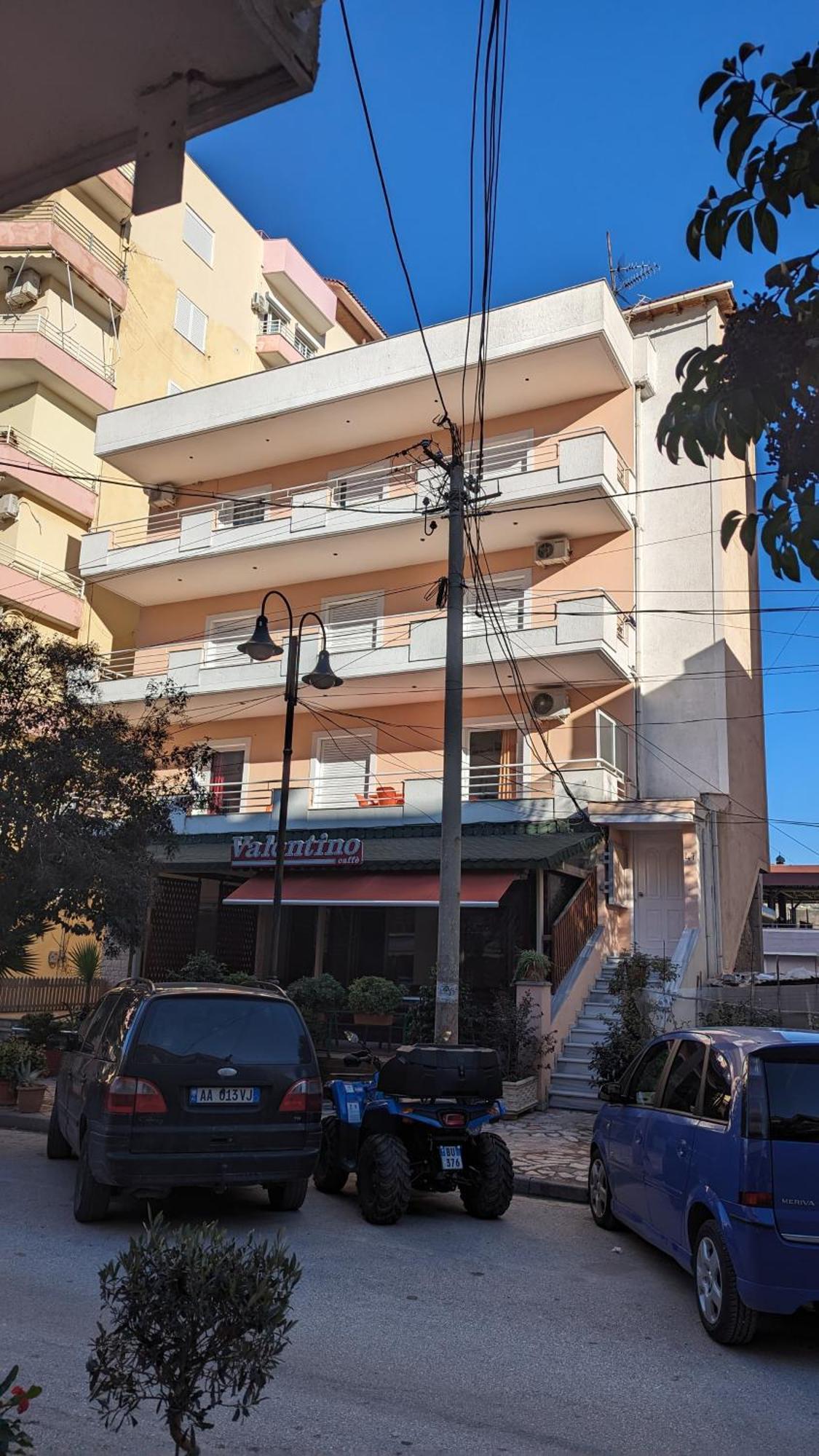 Sarah'S Apartments - 5 Min Walk To Beaches & Boulevard - Big Balcony! Саранда Экстерьер фото