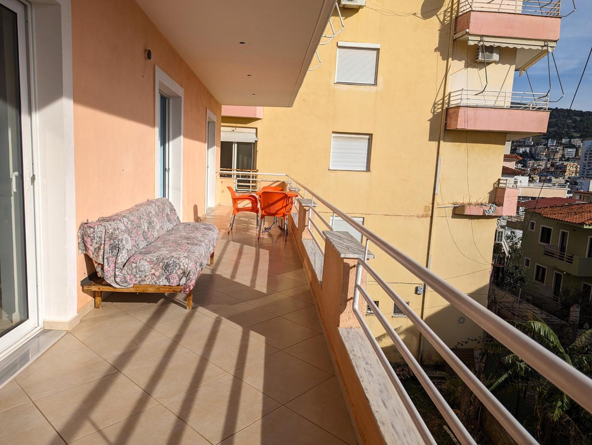 Sarah'S Apartments - 5 Min Walk To Beaches & Boulevard - Big Balcony! Саранда Экстерьер фото