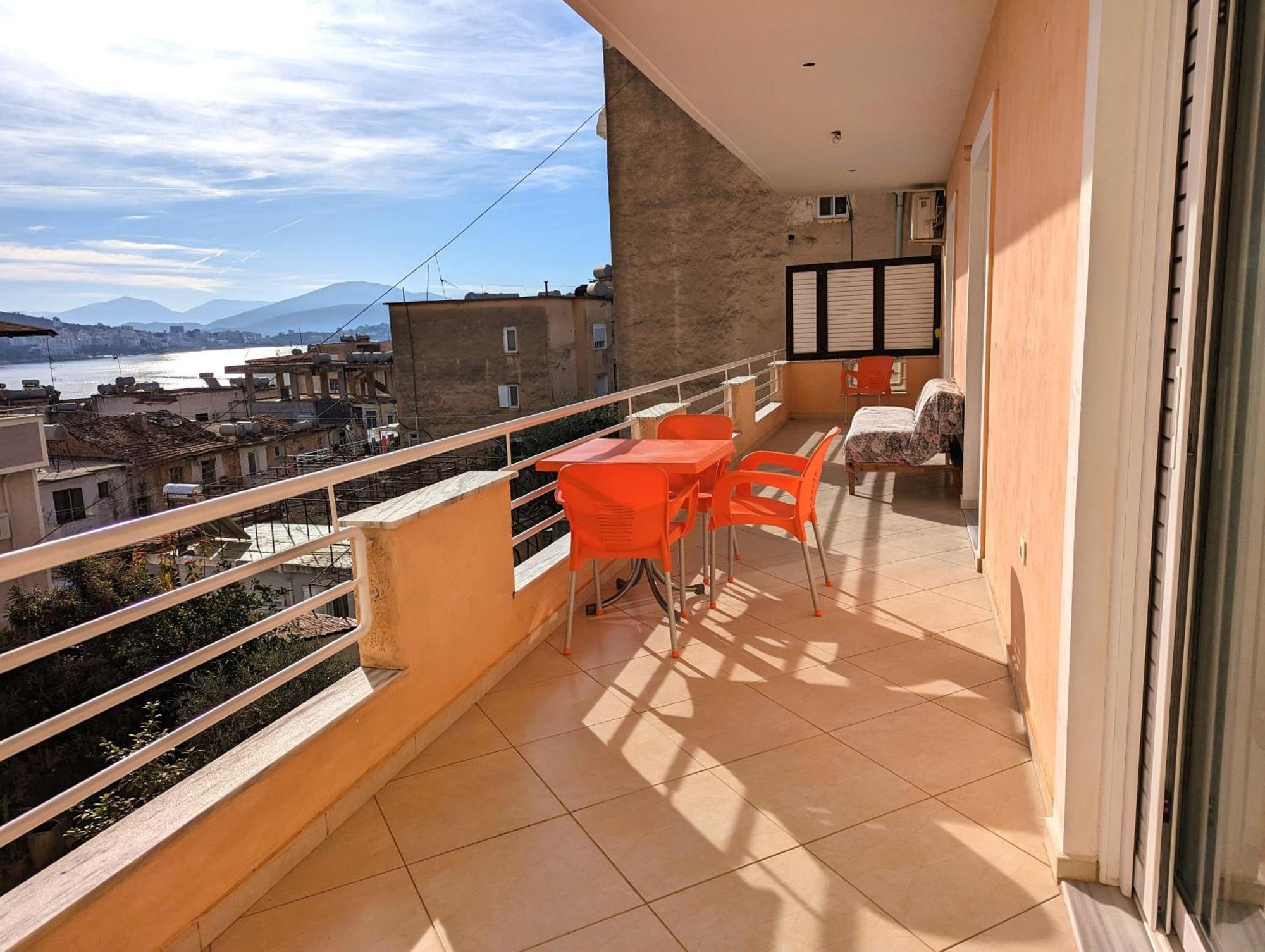 Sarah'S Apartments - 5 Min Walk To Beaches & Boulevard - Big Balcony! Саранда Экстерьер фото